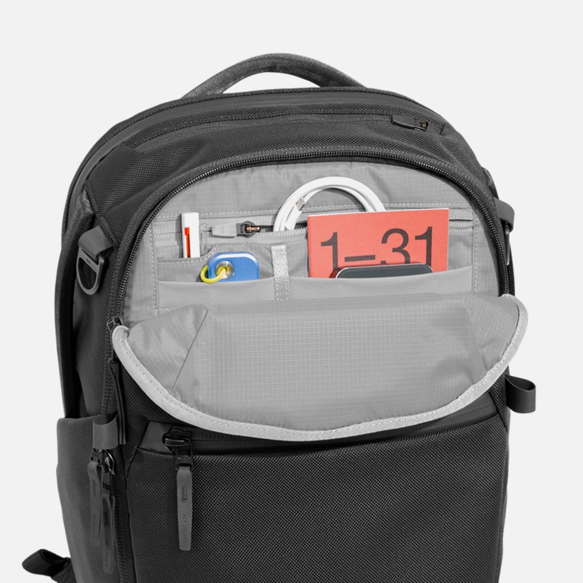 Custom Metro Pack Pro Mk II 24L — Black view 3