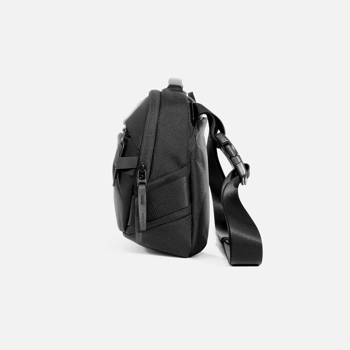 Daily Sling Mk IV Max — Black view 4
