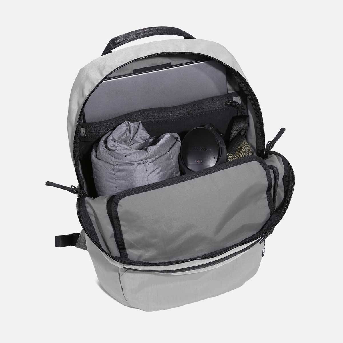 Lite Pack Mk II — Lunar Gray view 6
