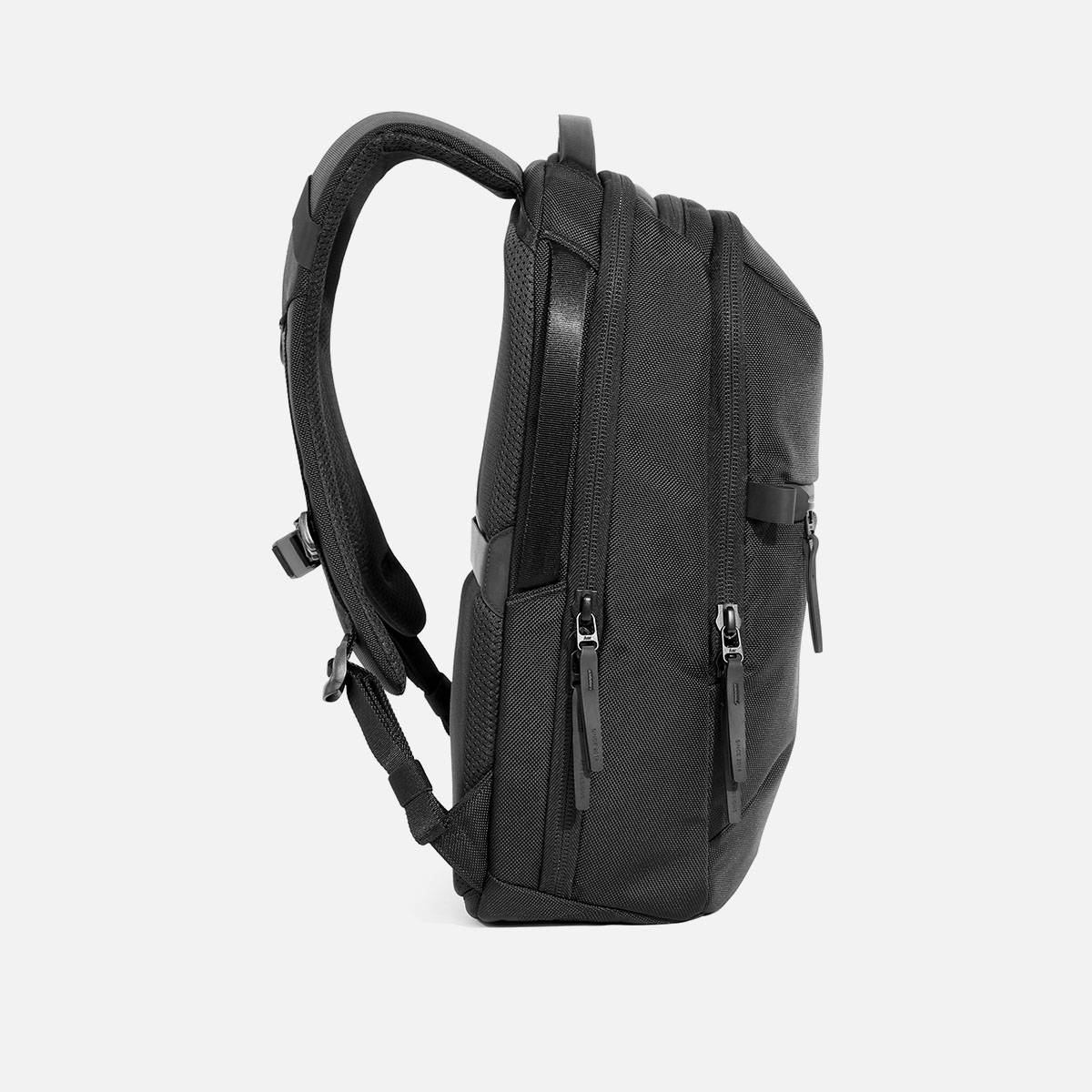 Metro Pack Mk II — Black view 6