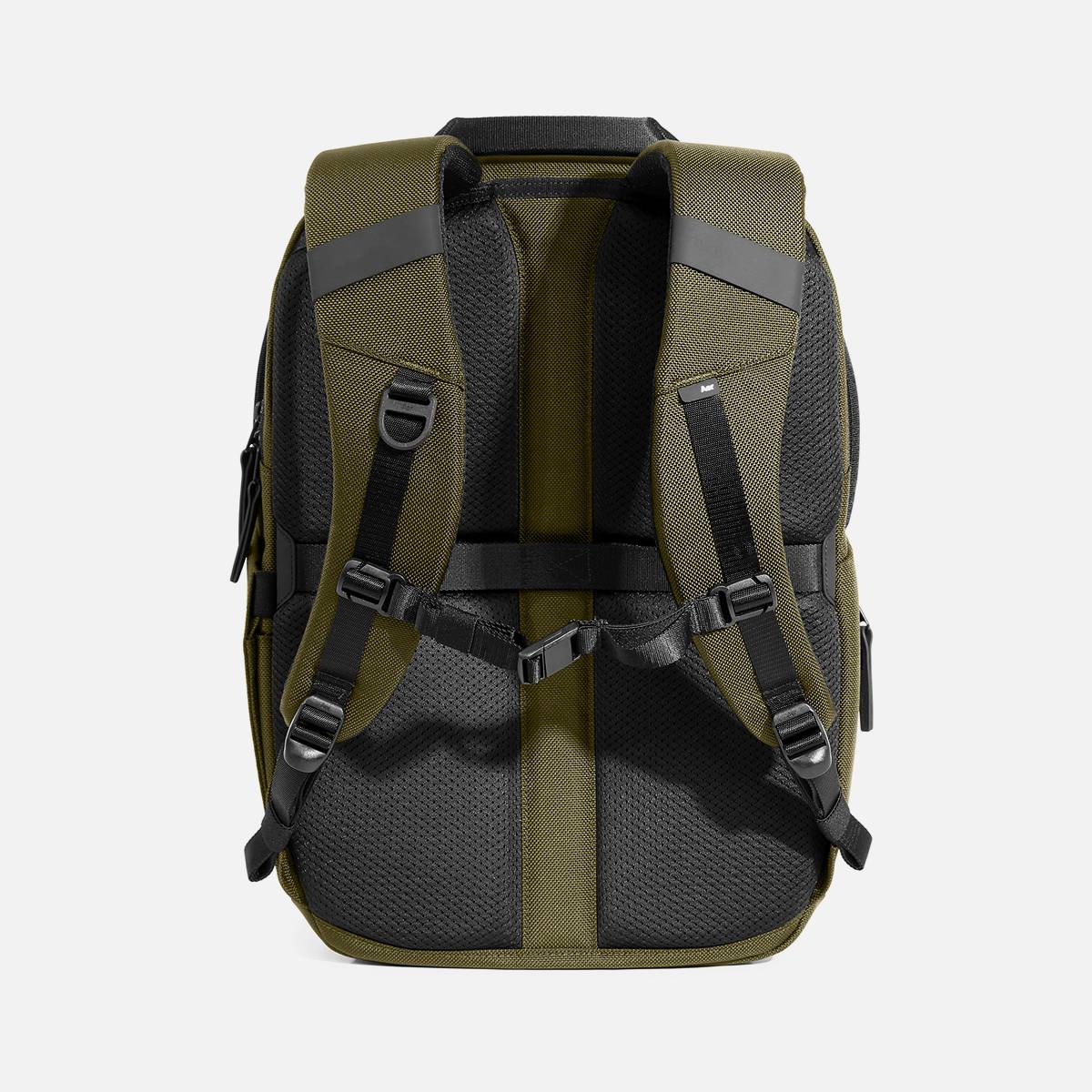 Metro Pack Pro Mk II 20L — Olive view 5