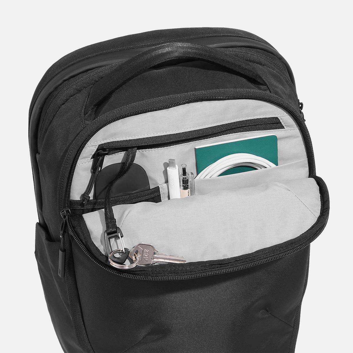 Pro Pack 20L — Black view 3