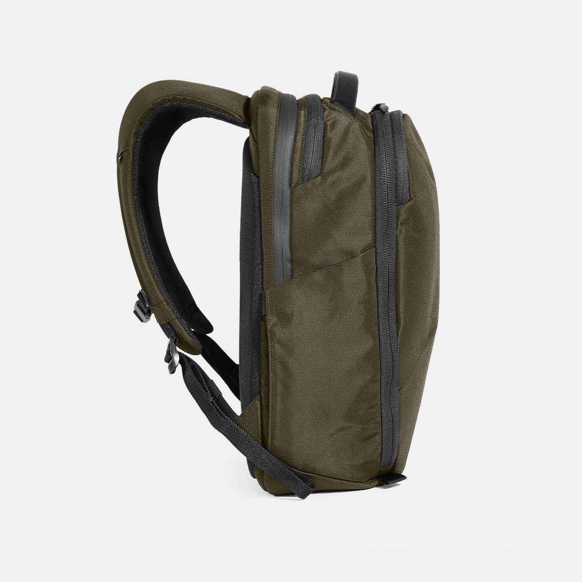 Pro Pack 20L — Olive view 6