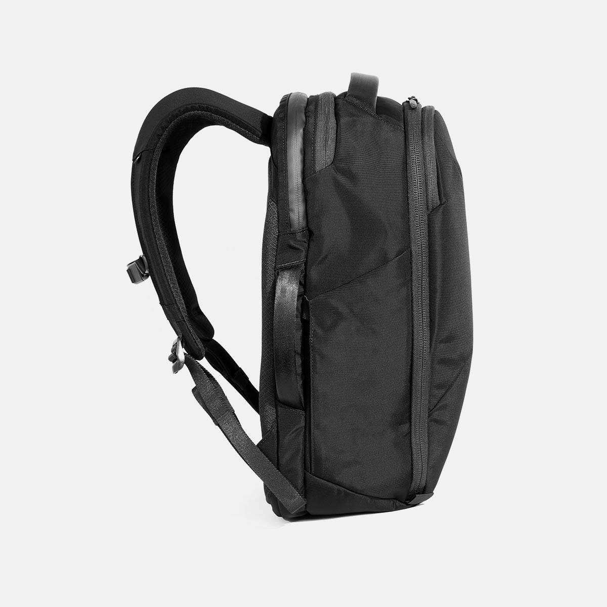 Pro Pack 24L — Black view 6