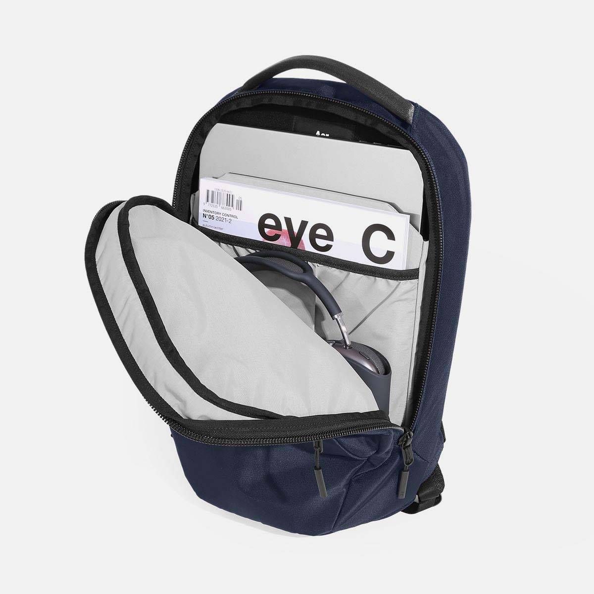 Pro Pack Slim — Navy view 7
