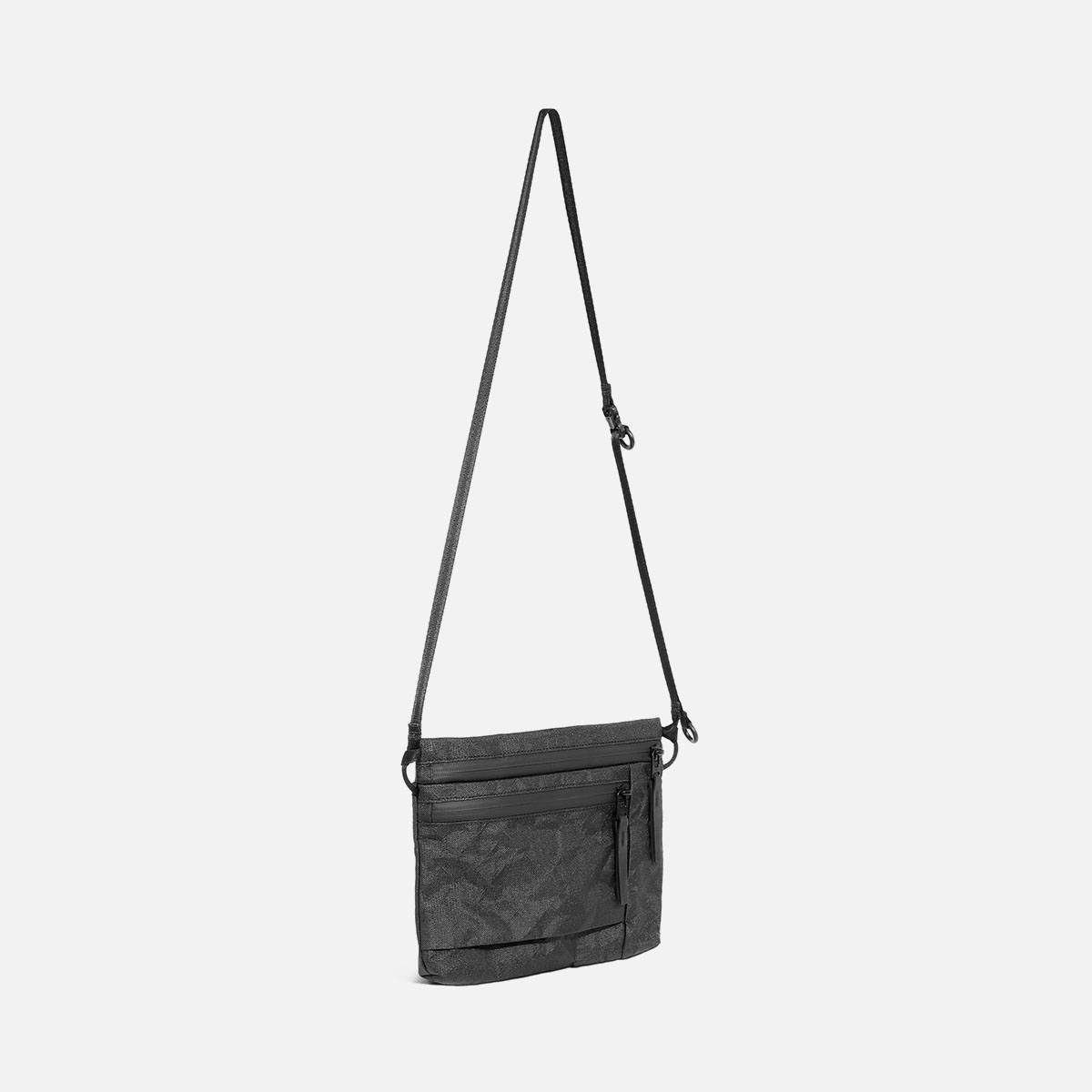 Simple Pouch — Black