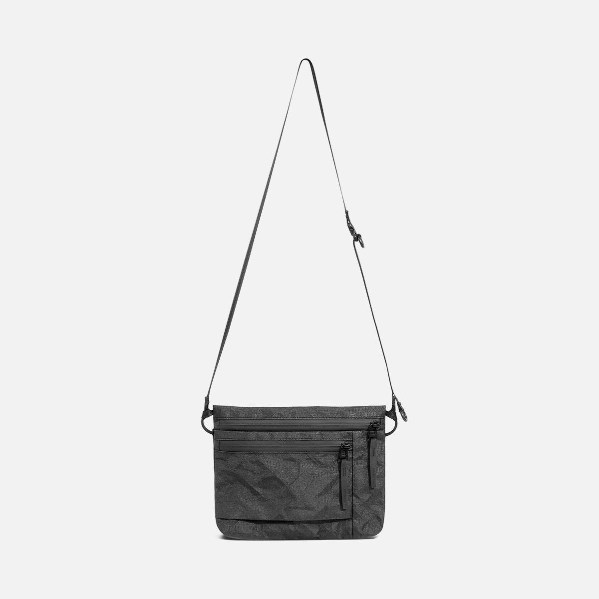 Simple Pouch — Black view 2