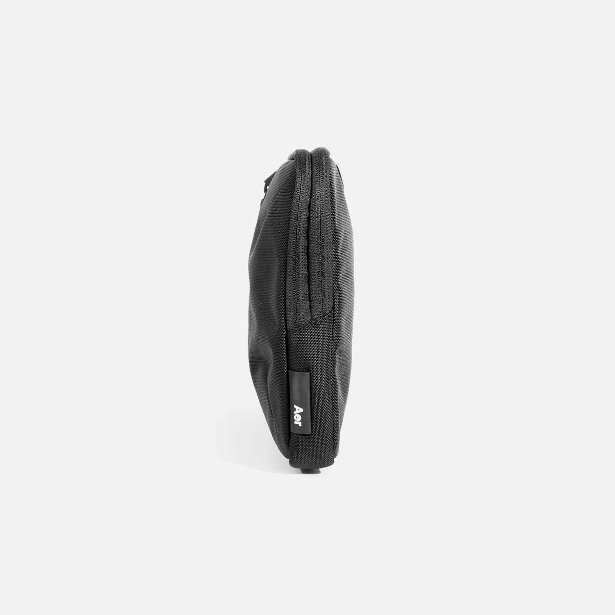 Tech Folio 13" — Black view 4