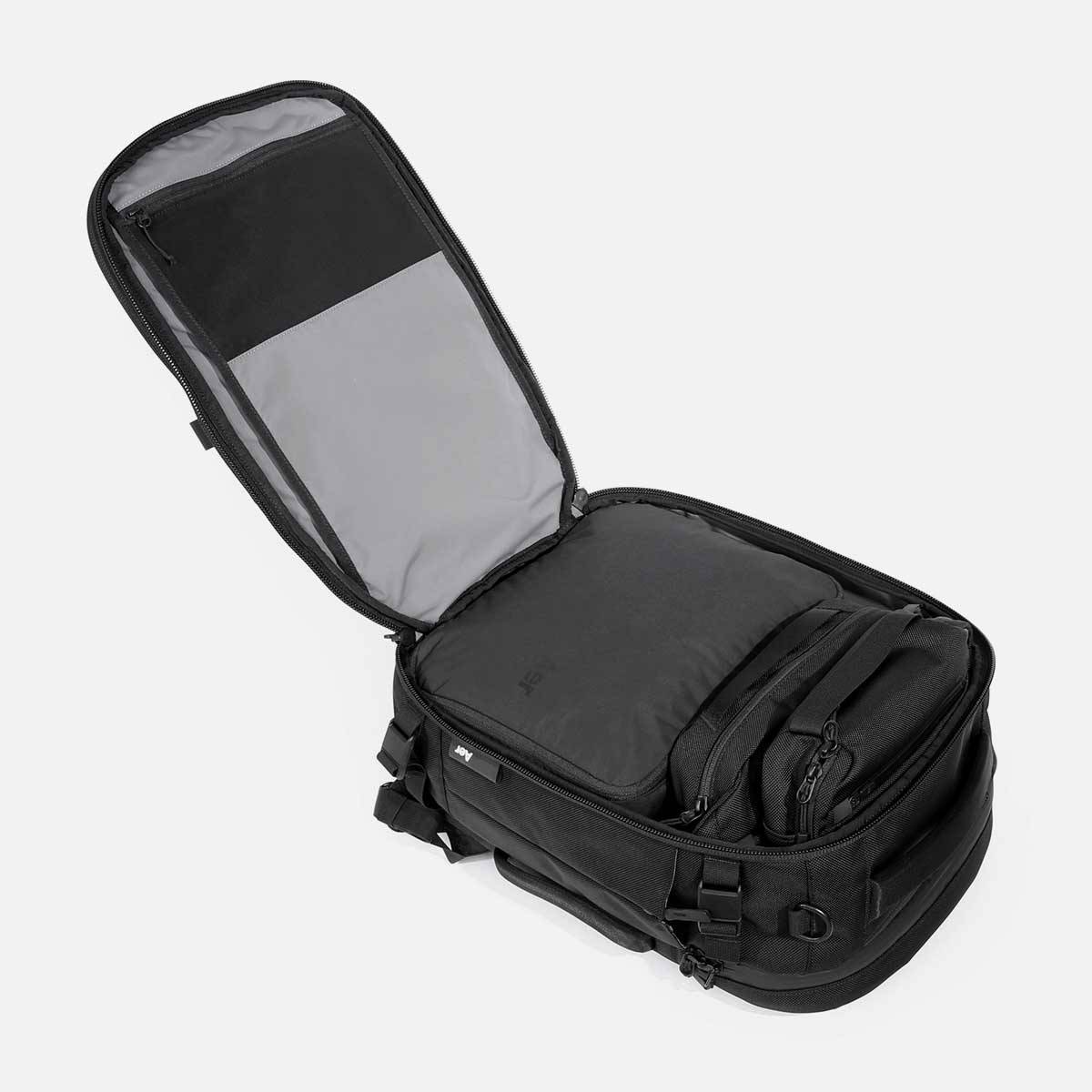 Voyager Pack Mk III Compact — Black view 7