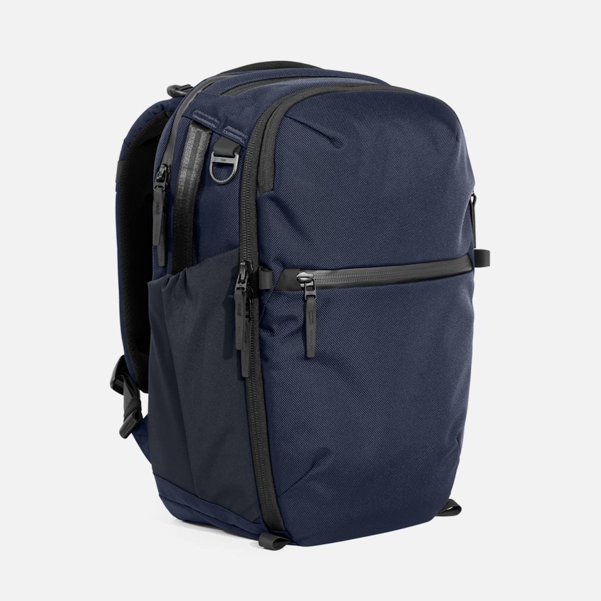 Voyager Pack Mk IV 28L — Navy